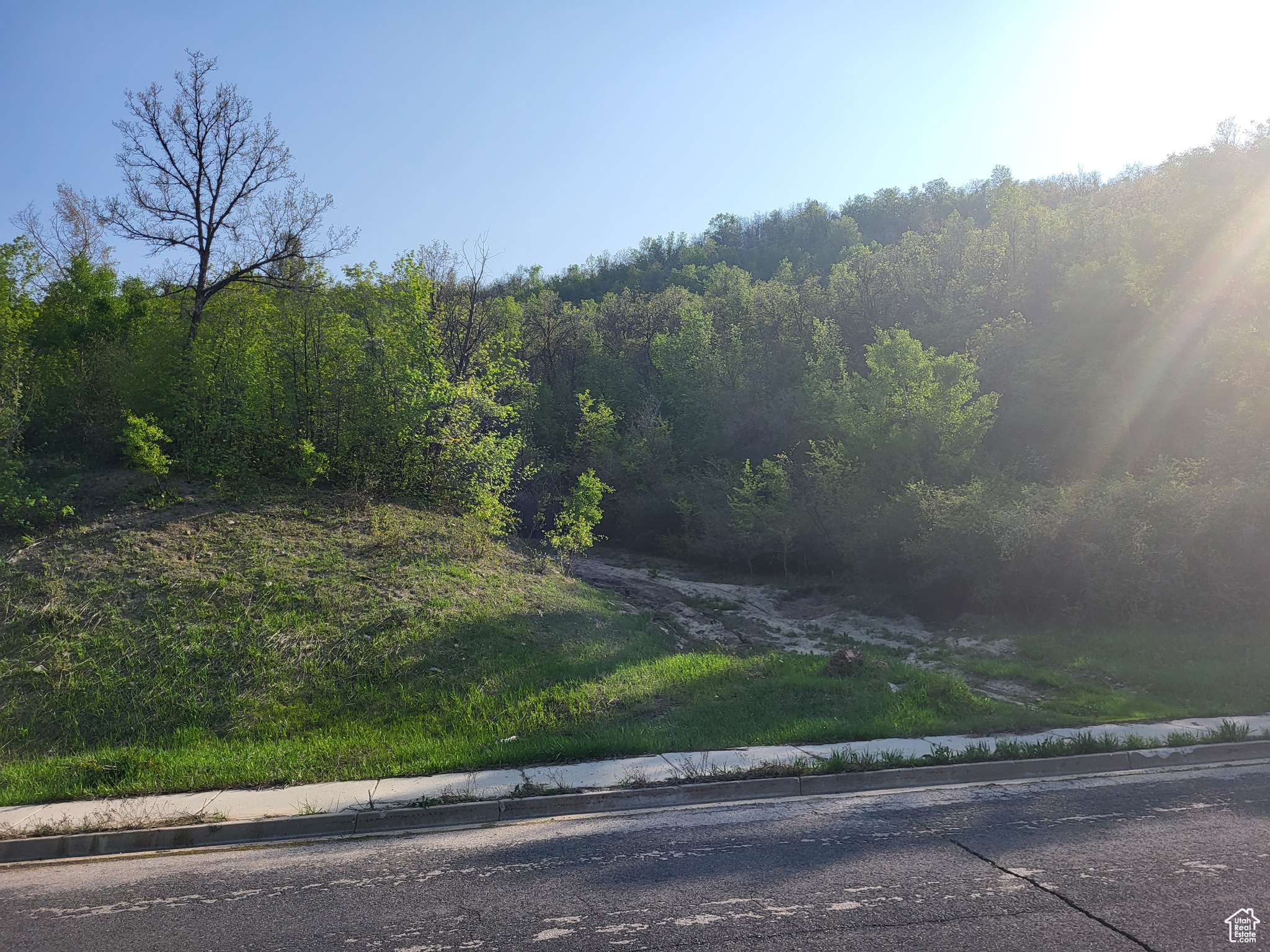 HIGHLANDS WEST SUBDI - Land