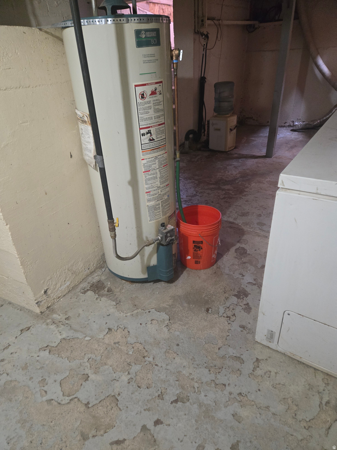 DRAGERTON SUB - Residential Lease