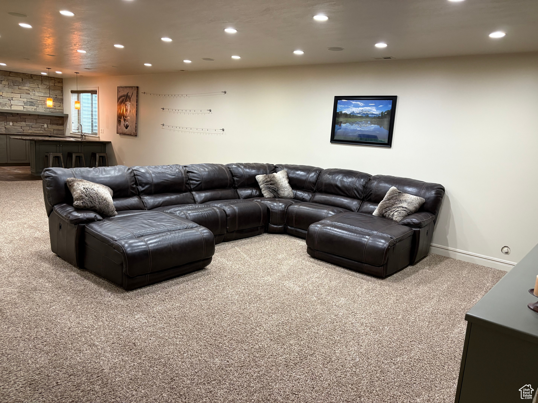 5818 Cambridge Dr, Mountain Green, Utah image 14