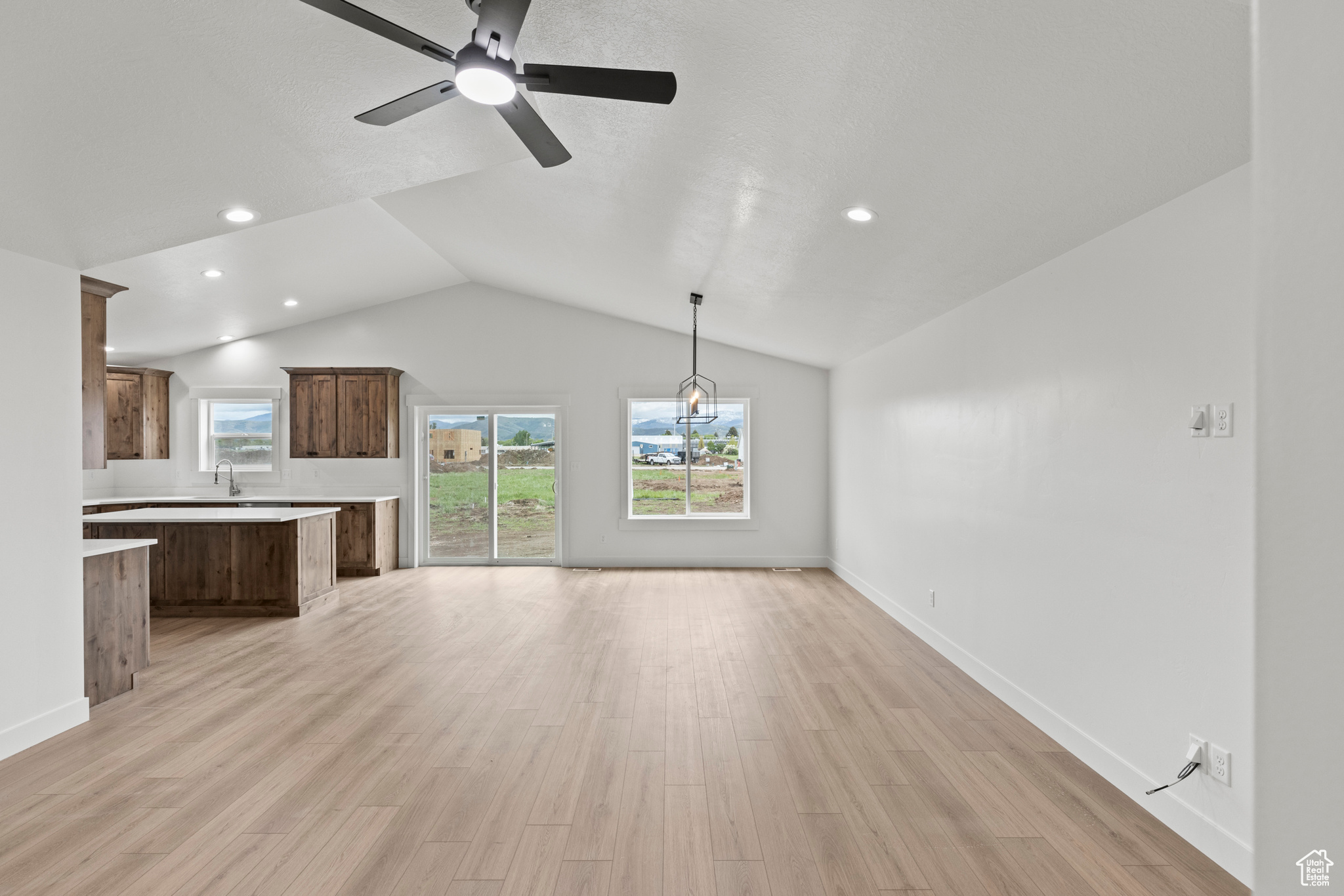NORTH POINT - Residential