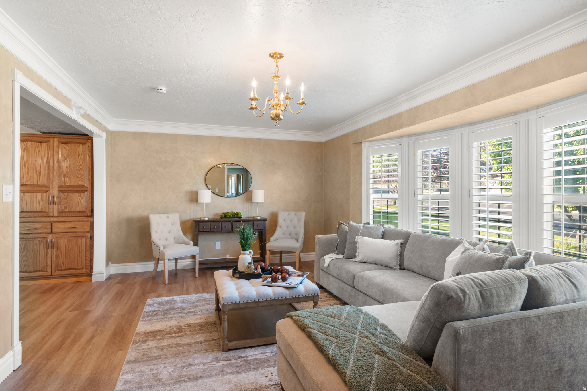 FOREST HILLS - Residential