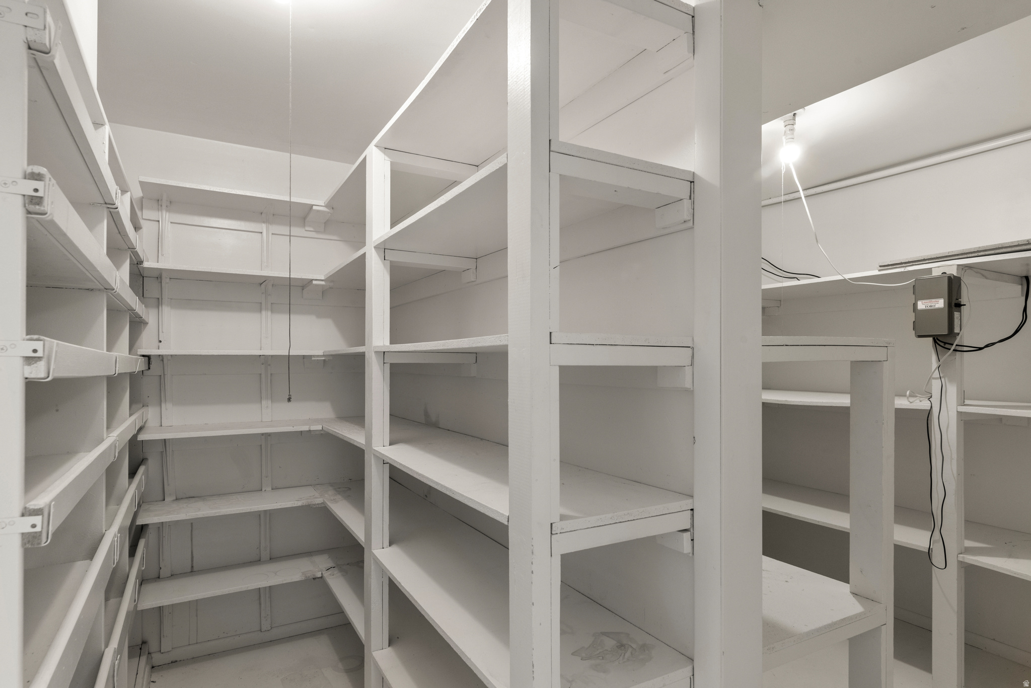 FOREST HILLS - Residential