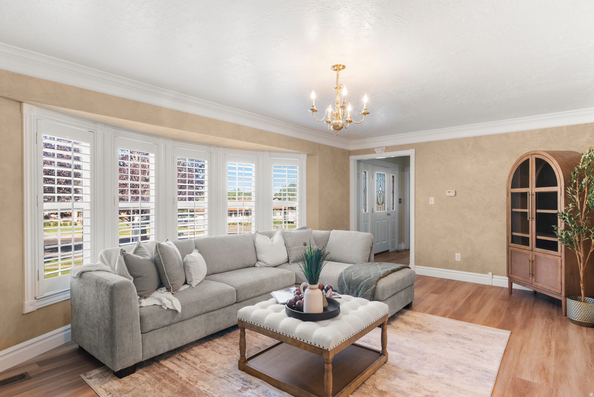 FOREST HILLS - Residential