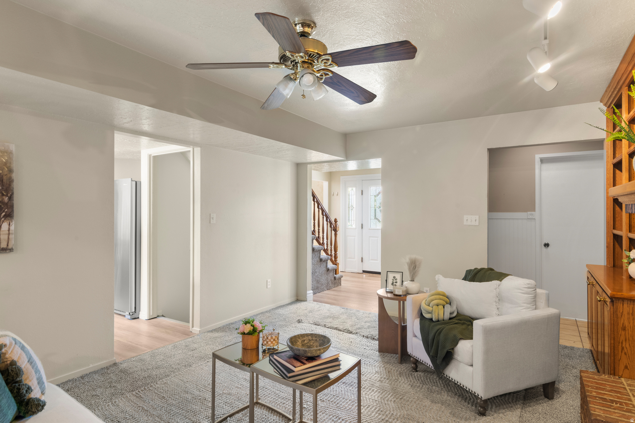 FOREST HILLS - Residential