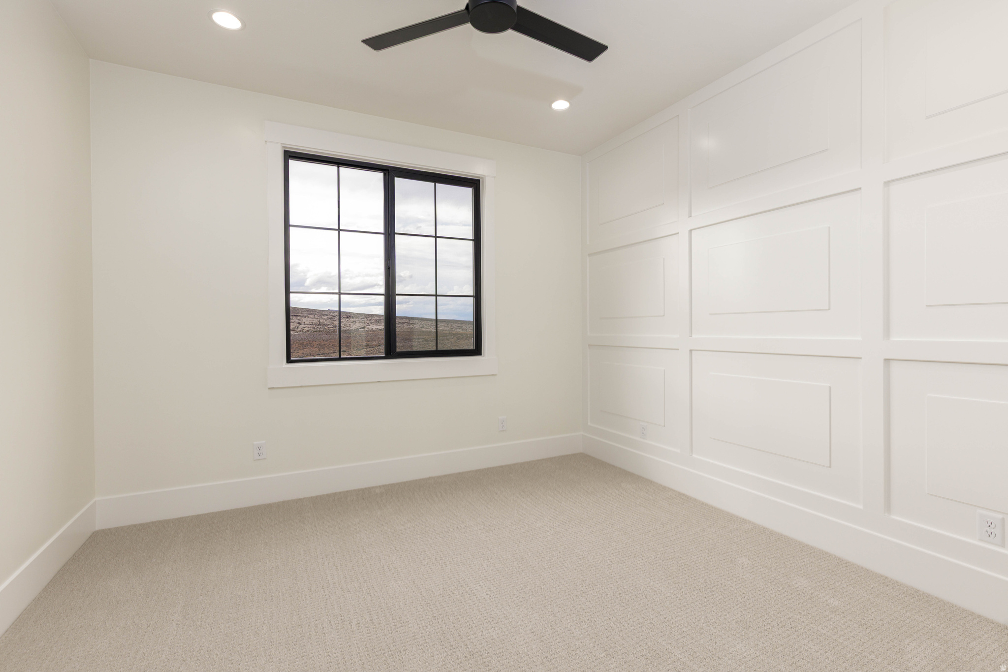 TONAQUINT RIDGE - Residential