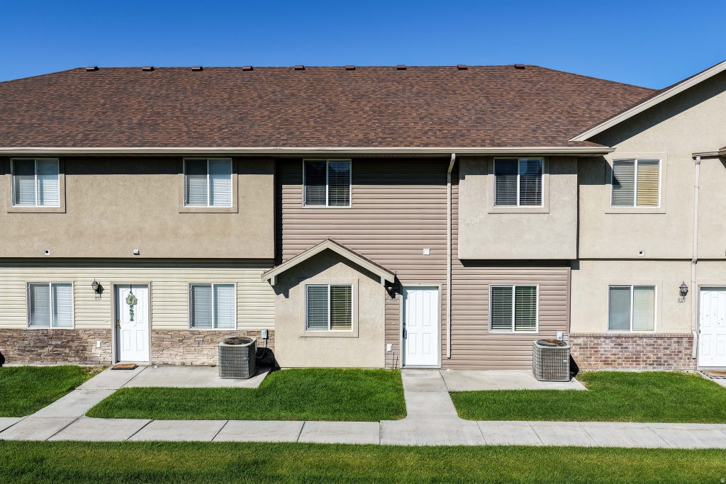 Photo of 829 W 350 N, Tremonton, UT 84337 (MLS # 2183856)