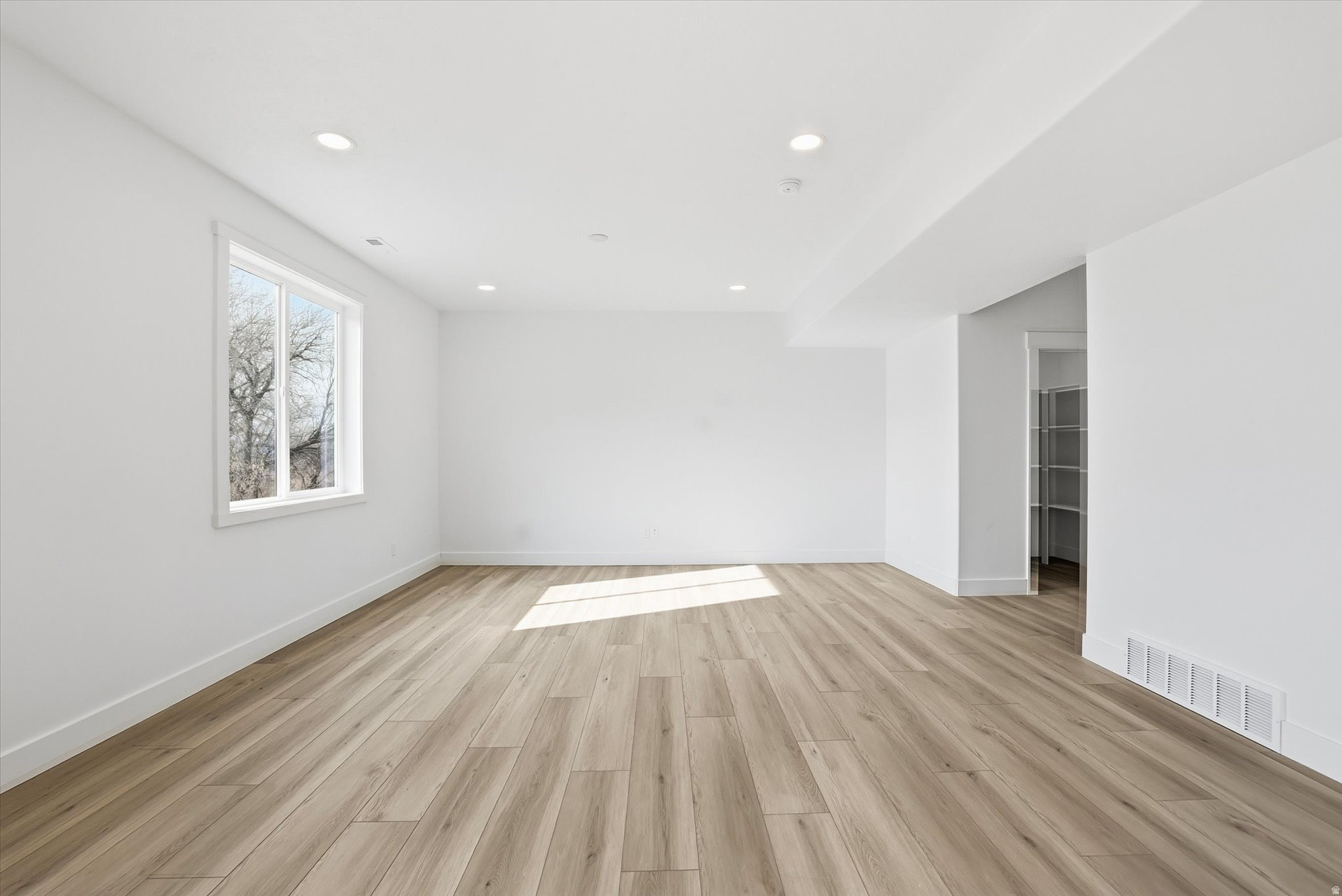 SPRING CREEK - Residential