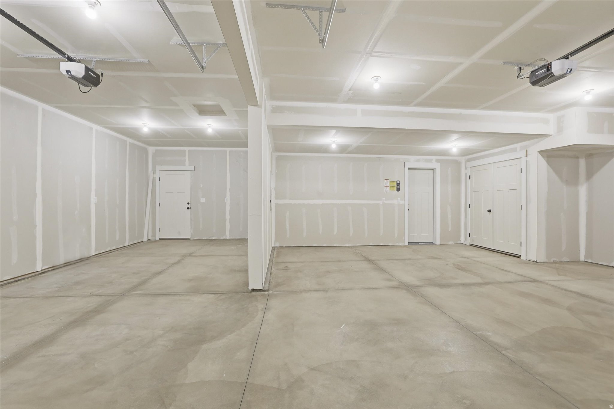 SPRING CREEK - Residential