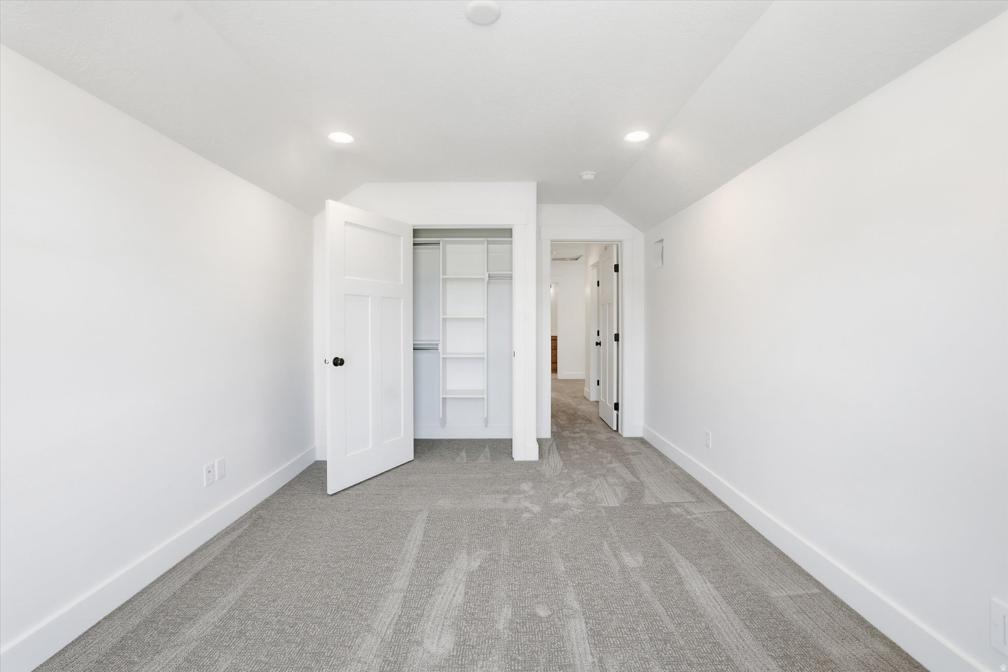 SPRING CREEK - Residential