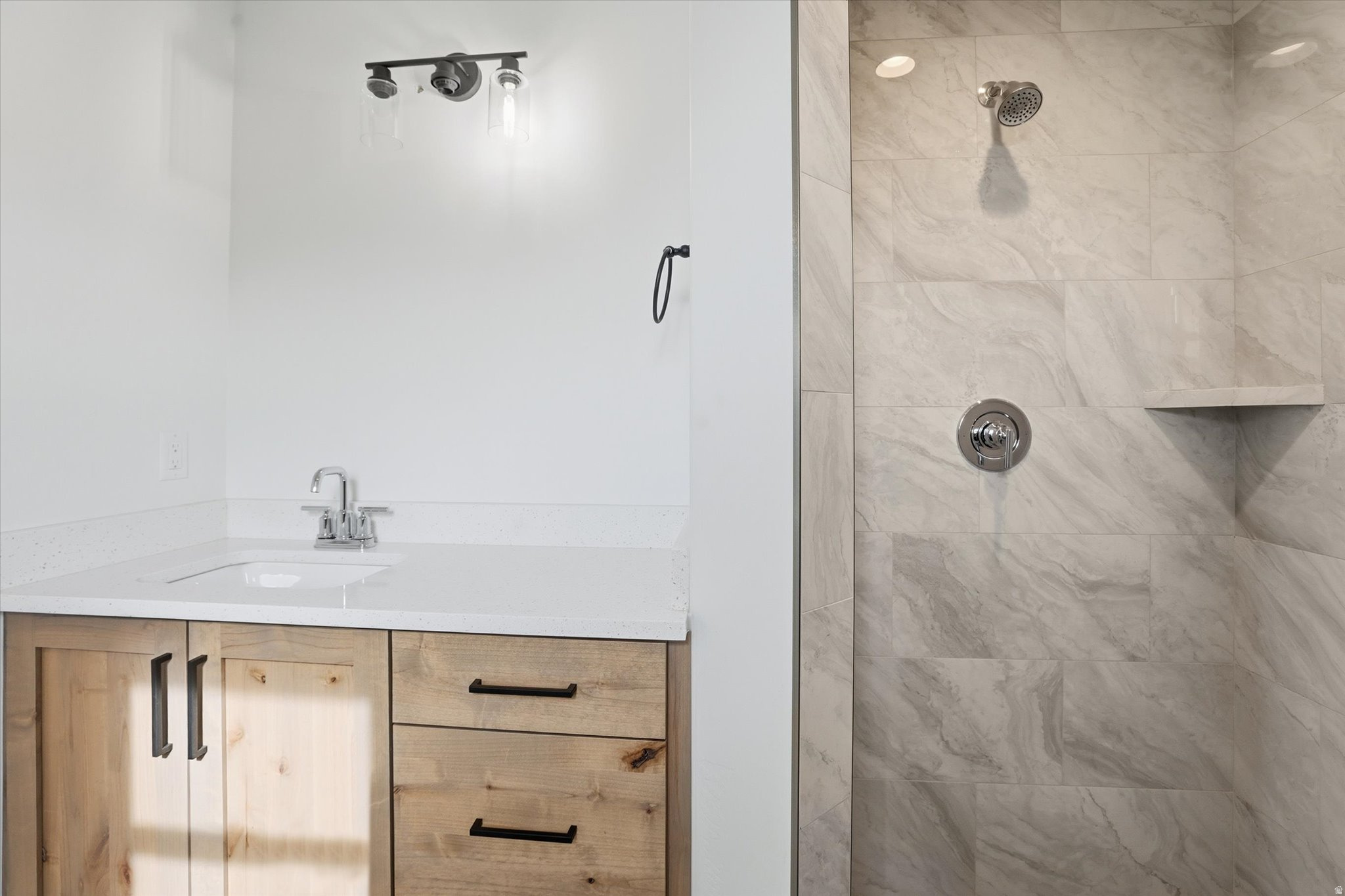 SPRING CREEK - Residential