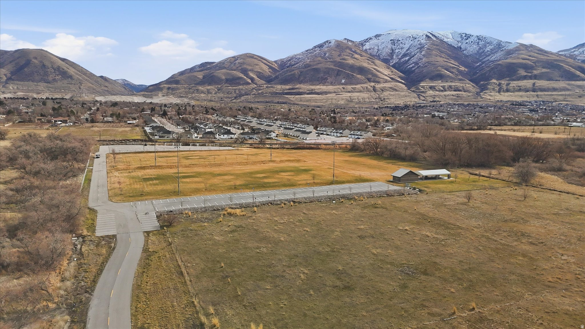 SPRING CREEK - Residential