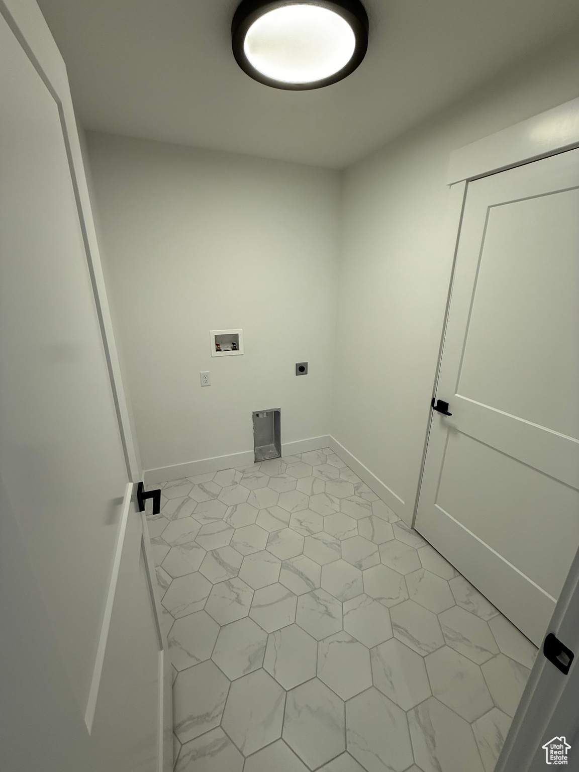 LEGACY ESTATES - Residential