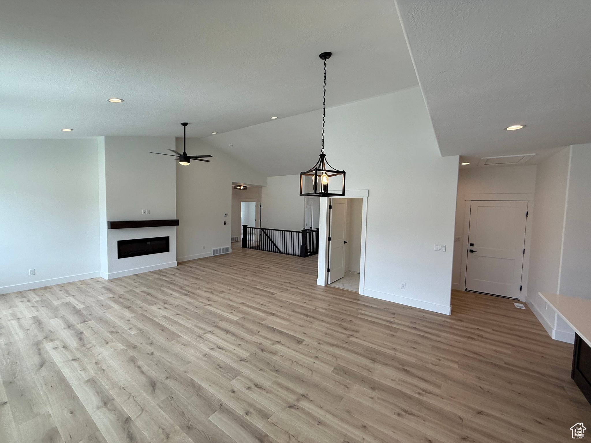 LEGACY ESTATES - Residential