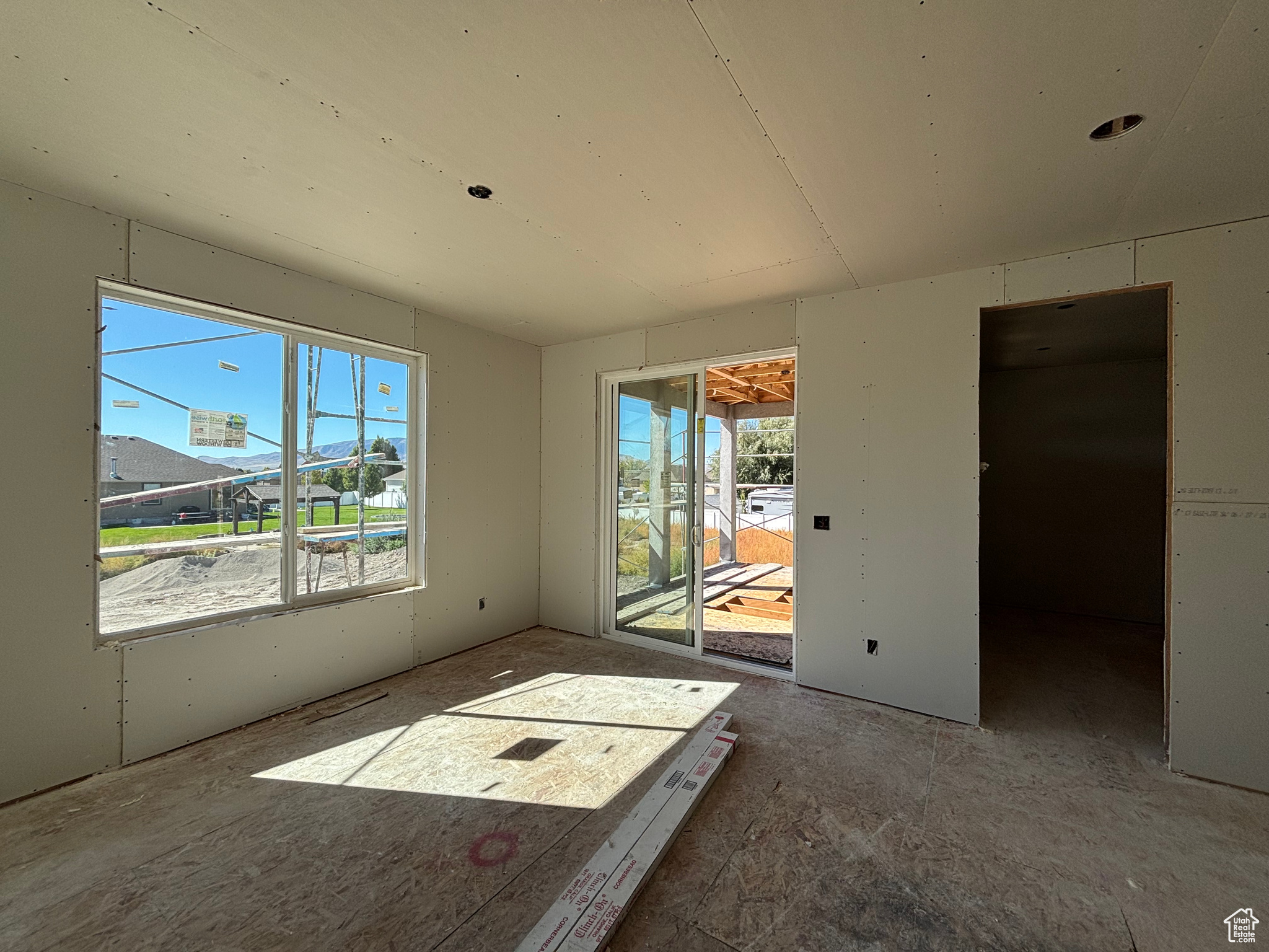 MADDISON MEADOWS - Residential