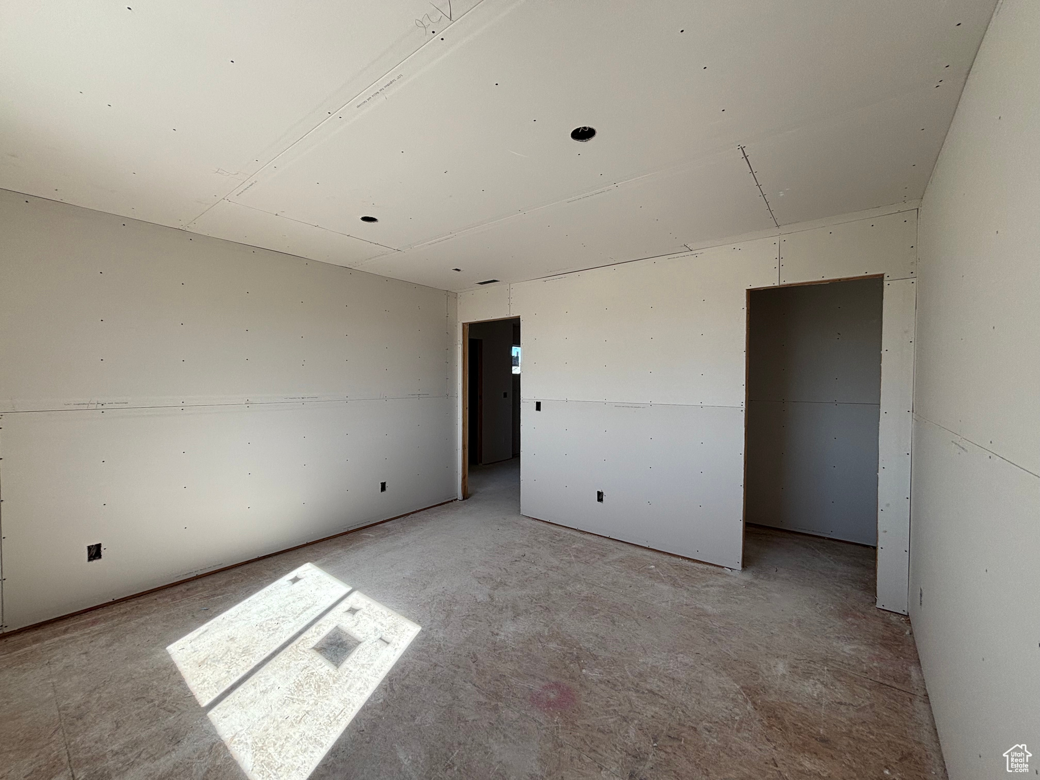 MADDISON MEADOWS - Residential