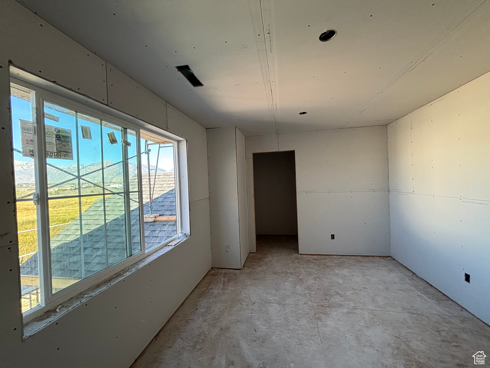 MADDISON MEADOWS - Residential