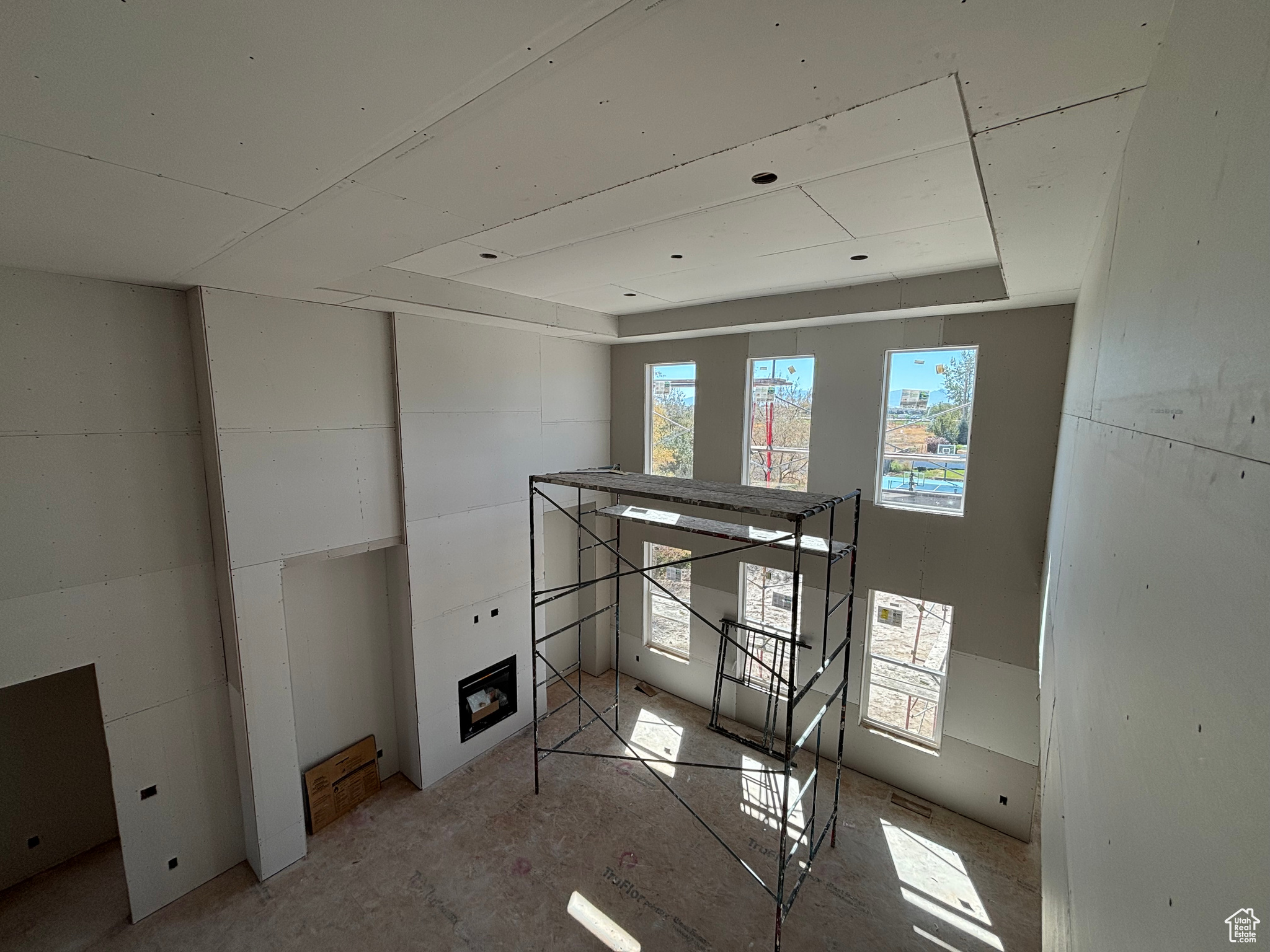 MADDISON MEADOWS - Residential