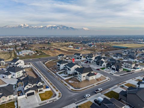 Tiny photo for 5658 W 7340 S, West Jordan, UT 84081 (MLS # 2131007)