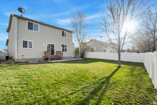 THE VILLAGE AT COUNTRY CROSSING NEIGHBORHOOD PHASE - Residential