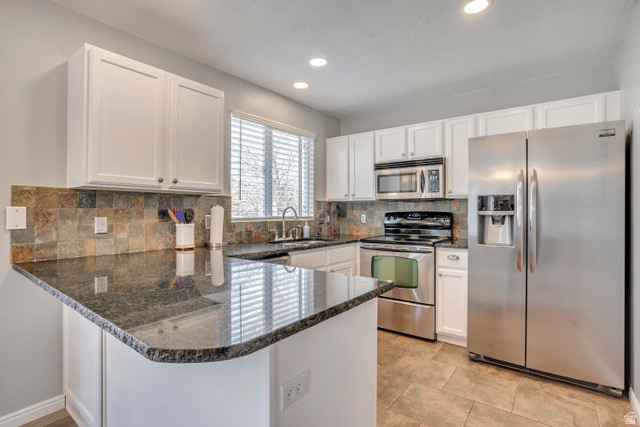 THE VILLAGE AT COUNTRY CROSSING NEIGHBORHOOD PHASE - Residential