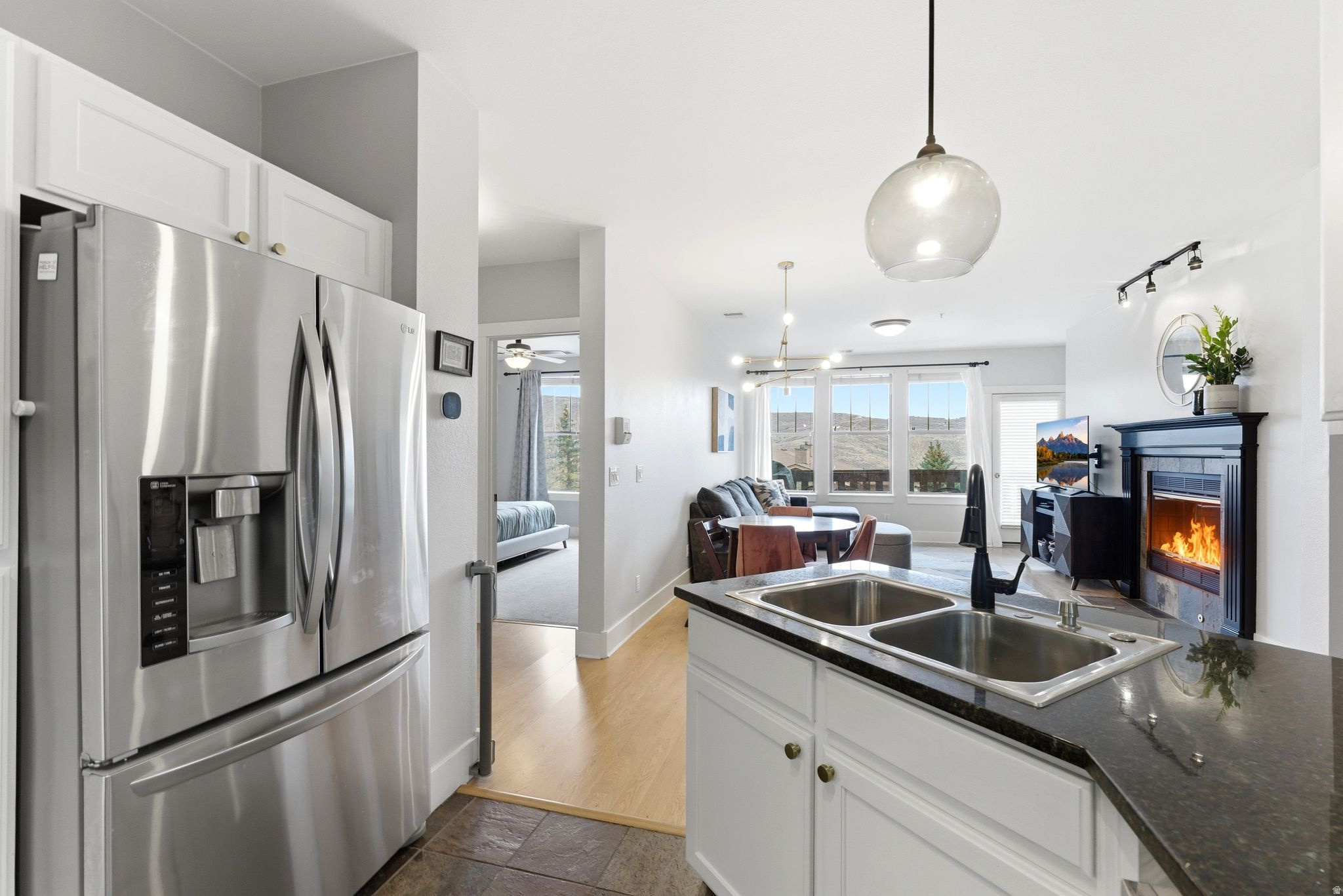 PINEBROOK POINTE CONDOMINIUMS - Residential