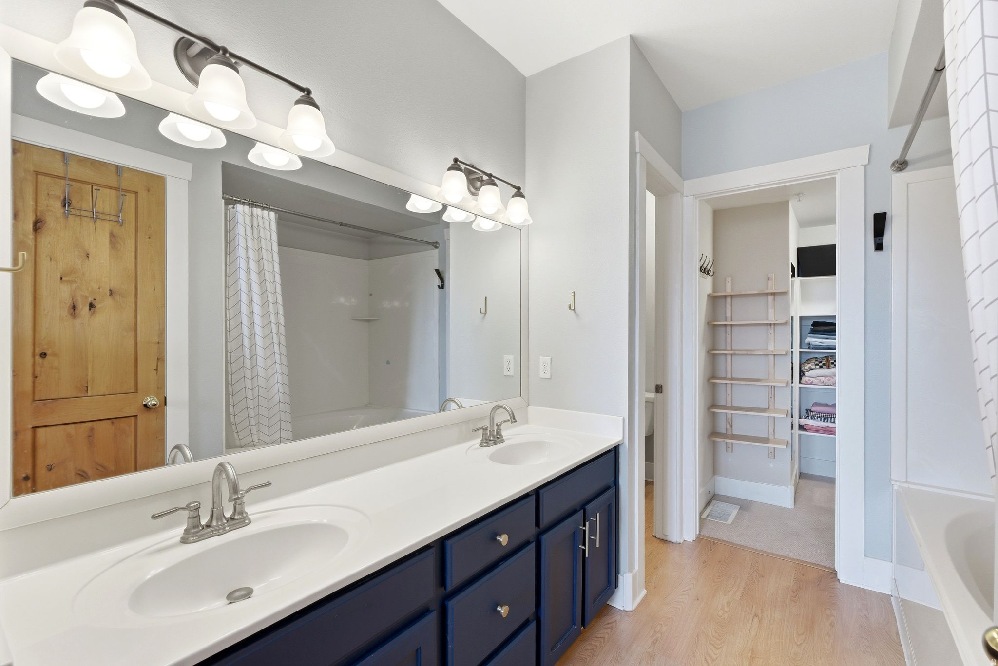 PINEBROOK POINTE CONDOMINIUMS - Residential