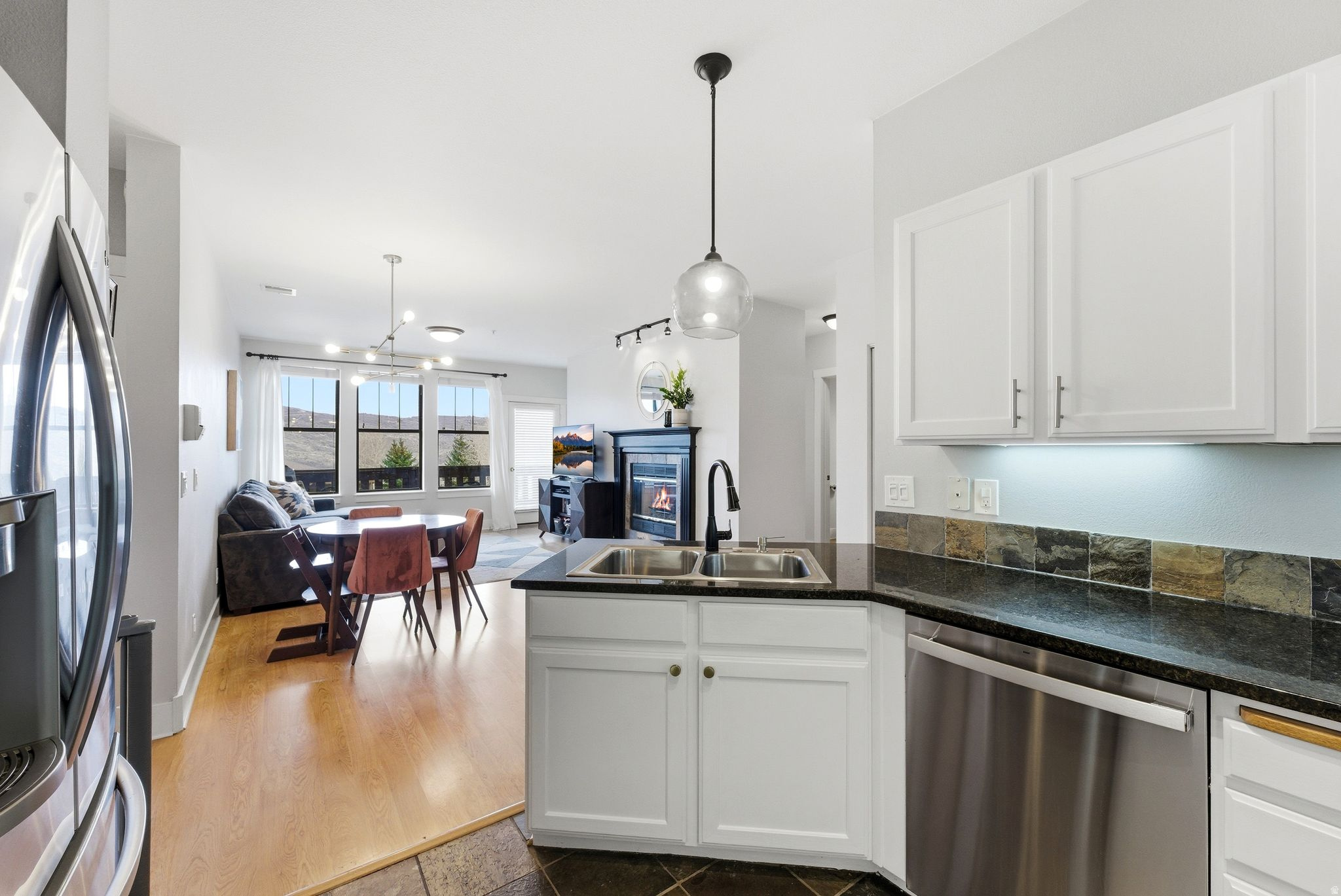 PINEBROOK POINTE CONDOMINIUMS - Residential