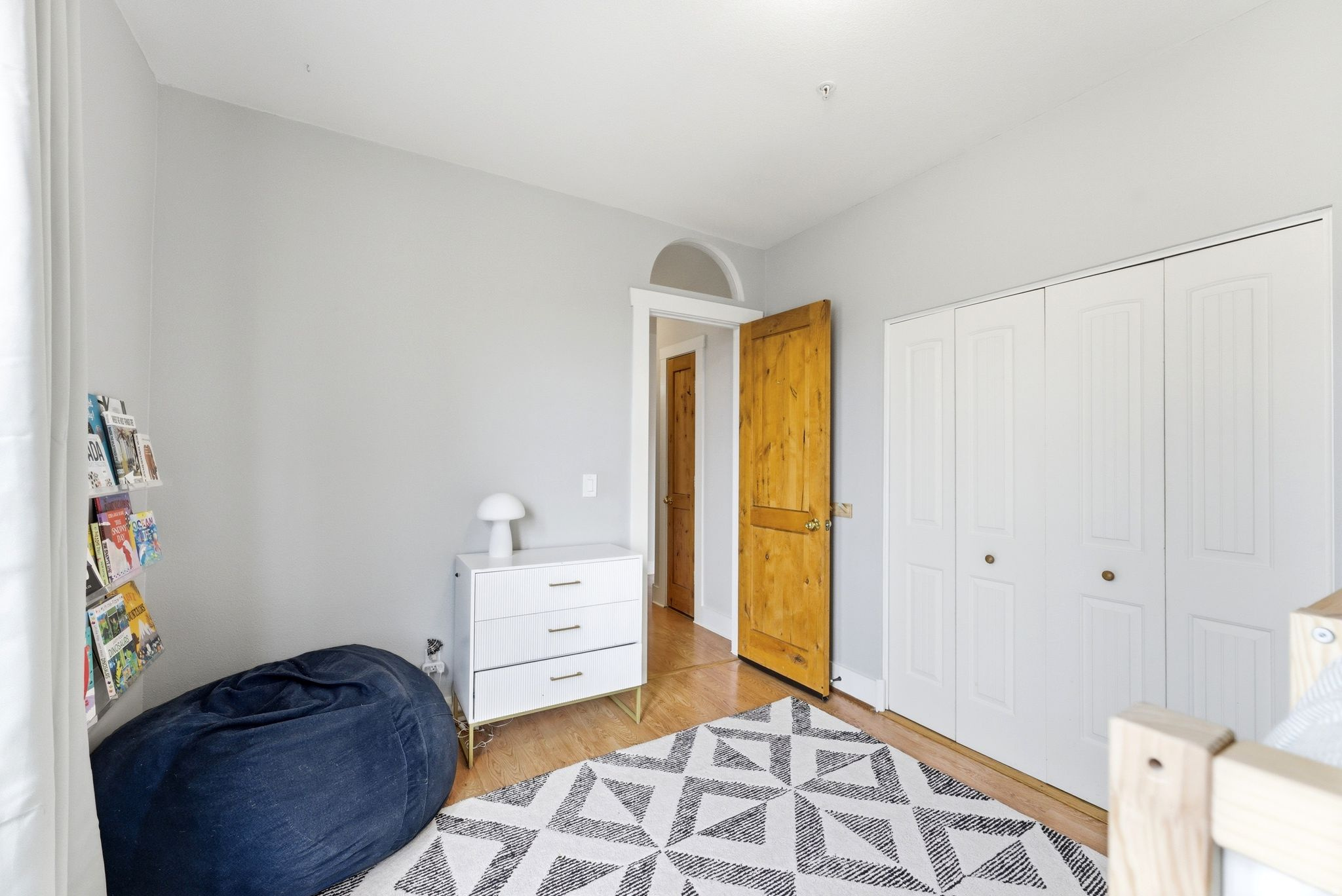 PINEBROOK POINTE CONDOMINIUMS - Residential