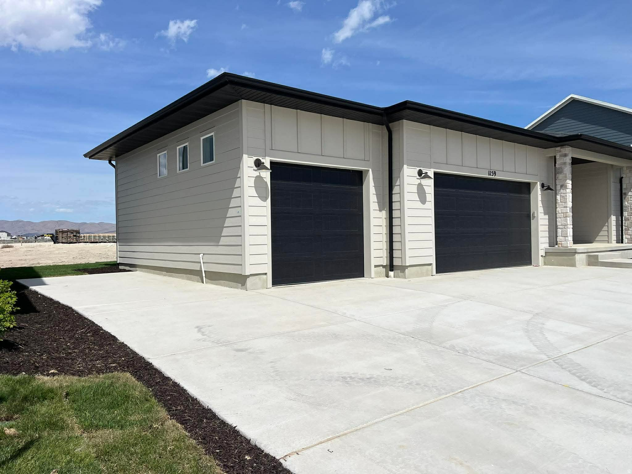 ANTELOPE MEADOWS - Residential