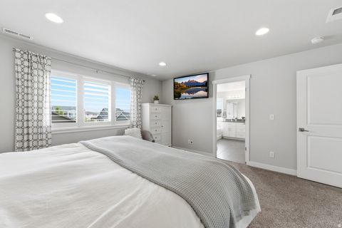Tiny photo for 234 E 1450 S, Lehi, UT 84043 (MLS # 2148021)