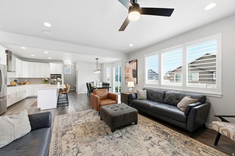 Tiny photo for 234 E 1450 S, Lehi, UT 84043 (MLS # 2148021)