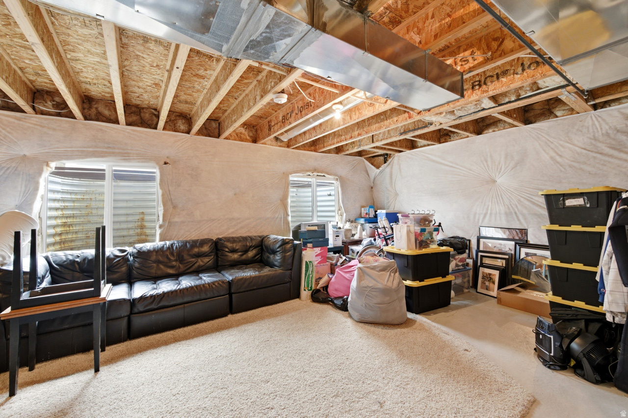 WILLIS CROSSING - Residential