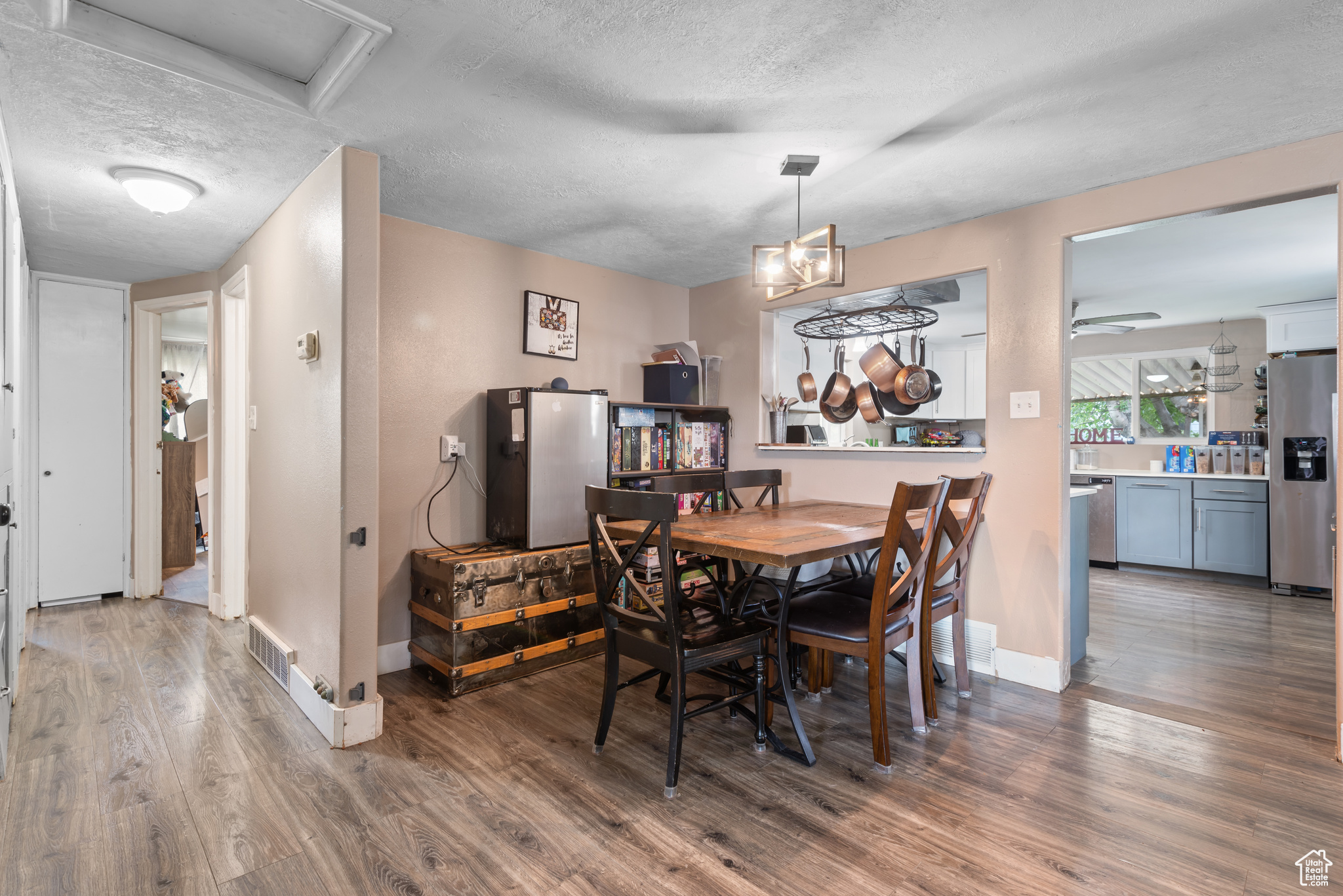 COLUMBIA VILLAGE - Residential