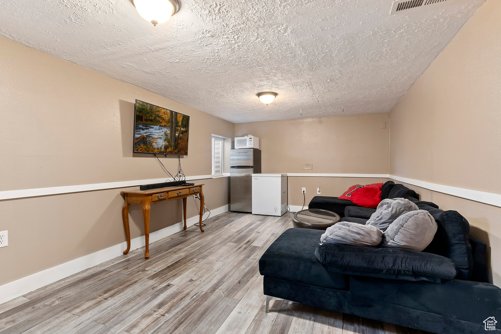 COLUMBIA VILLAGE - Residential
