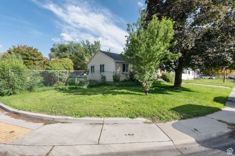 Tiny photo for 79 S LINCOLN AVE, American Fork, UT 84003 (MLS # 2111680)