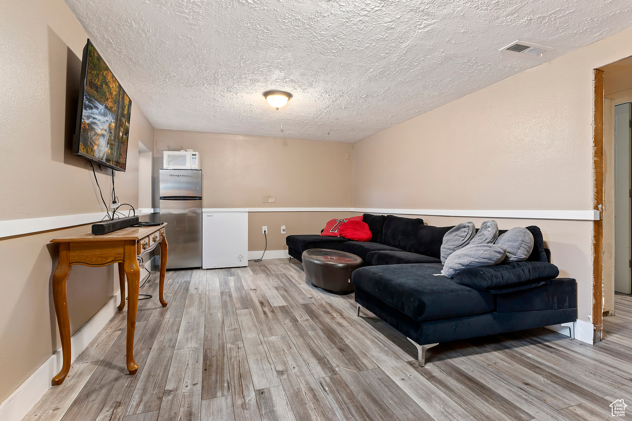 COLUMBIA VILLAGE - Residential
