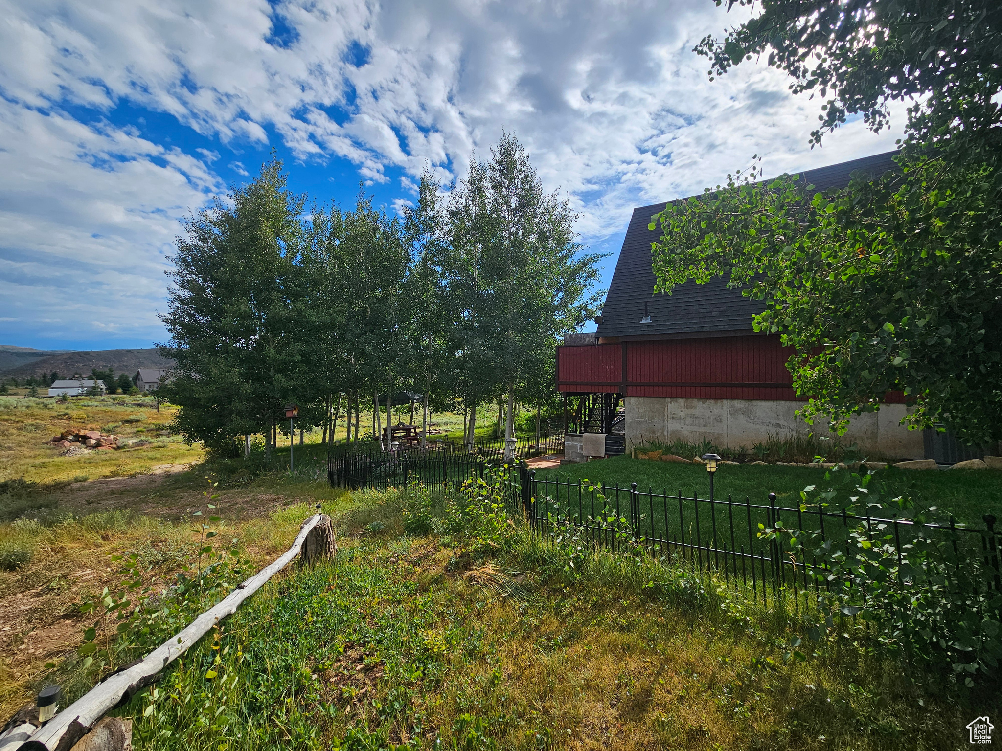 SOLDIER CREEK ESTATE - Residential