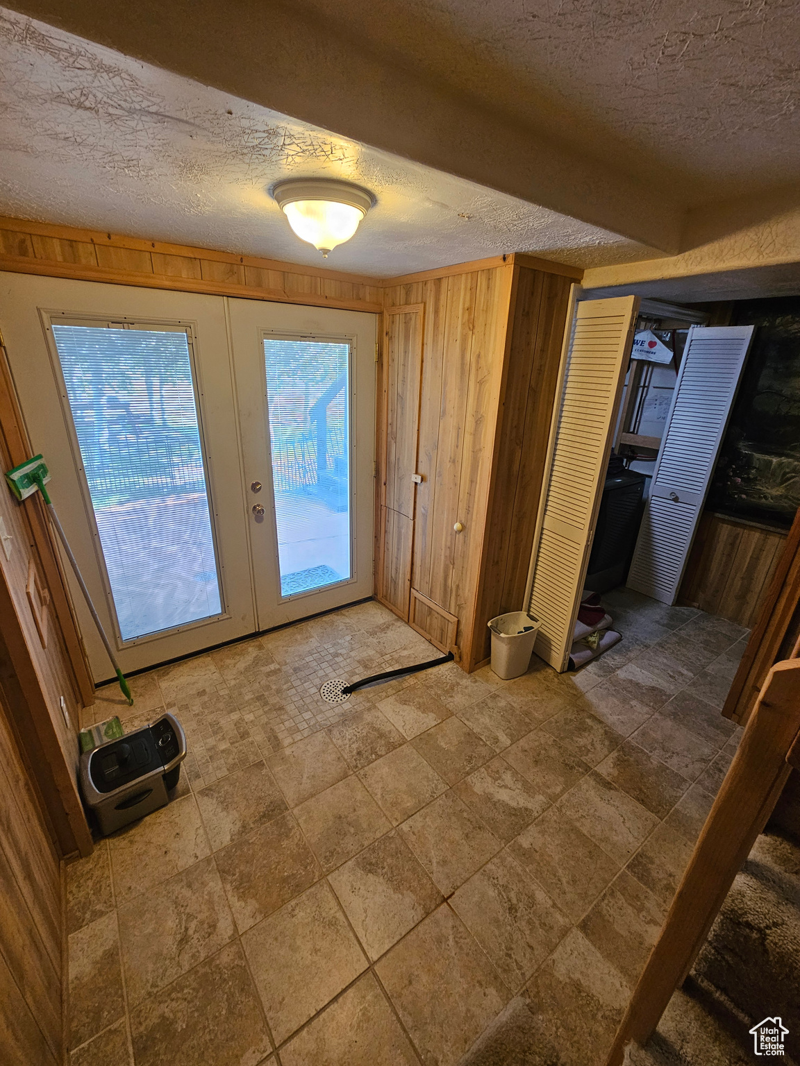 SOLDIER CREEK ESTATE - Residential