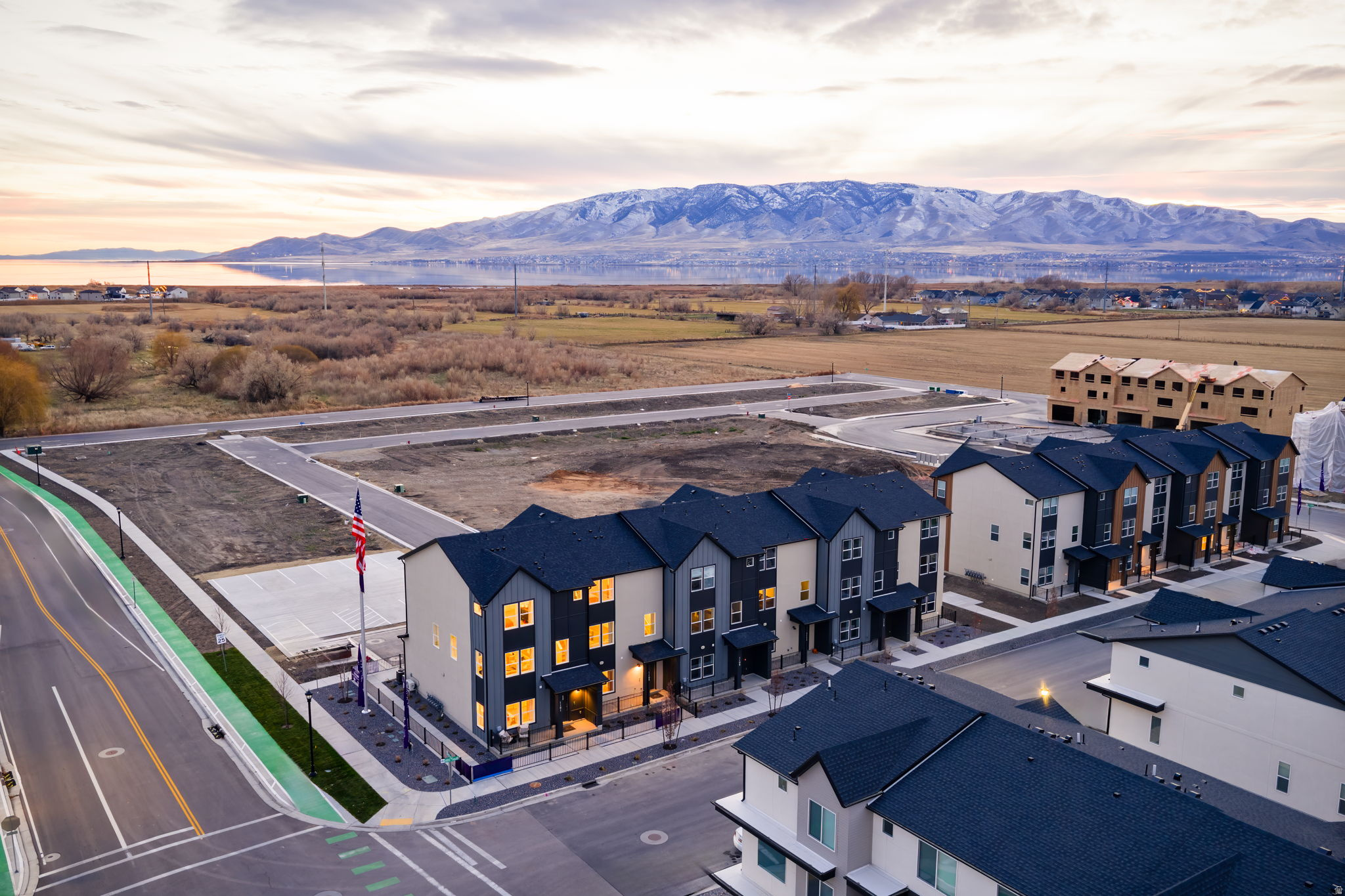 HIGHLINE AT AMERICAN FORK - Residential