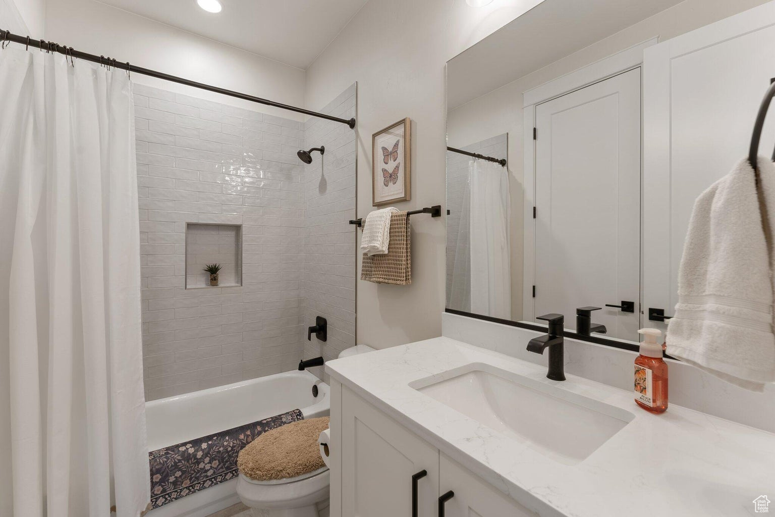 RED MESA AT SUNRISE VALLEY 2 - Residential