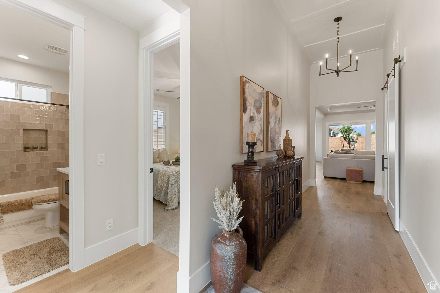 RED MESA AT SUNRISE VALLEY 2 - Residential