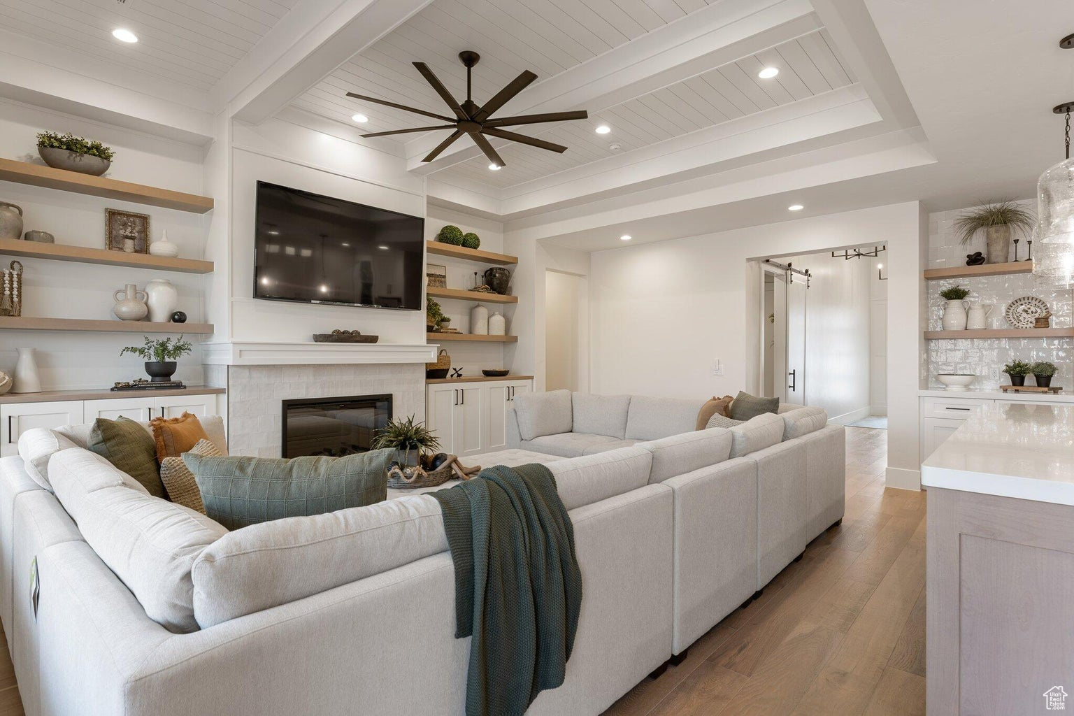 RED MESA AT SUNRISE VALLEY 2 - Residential