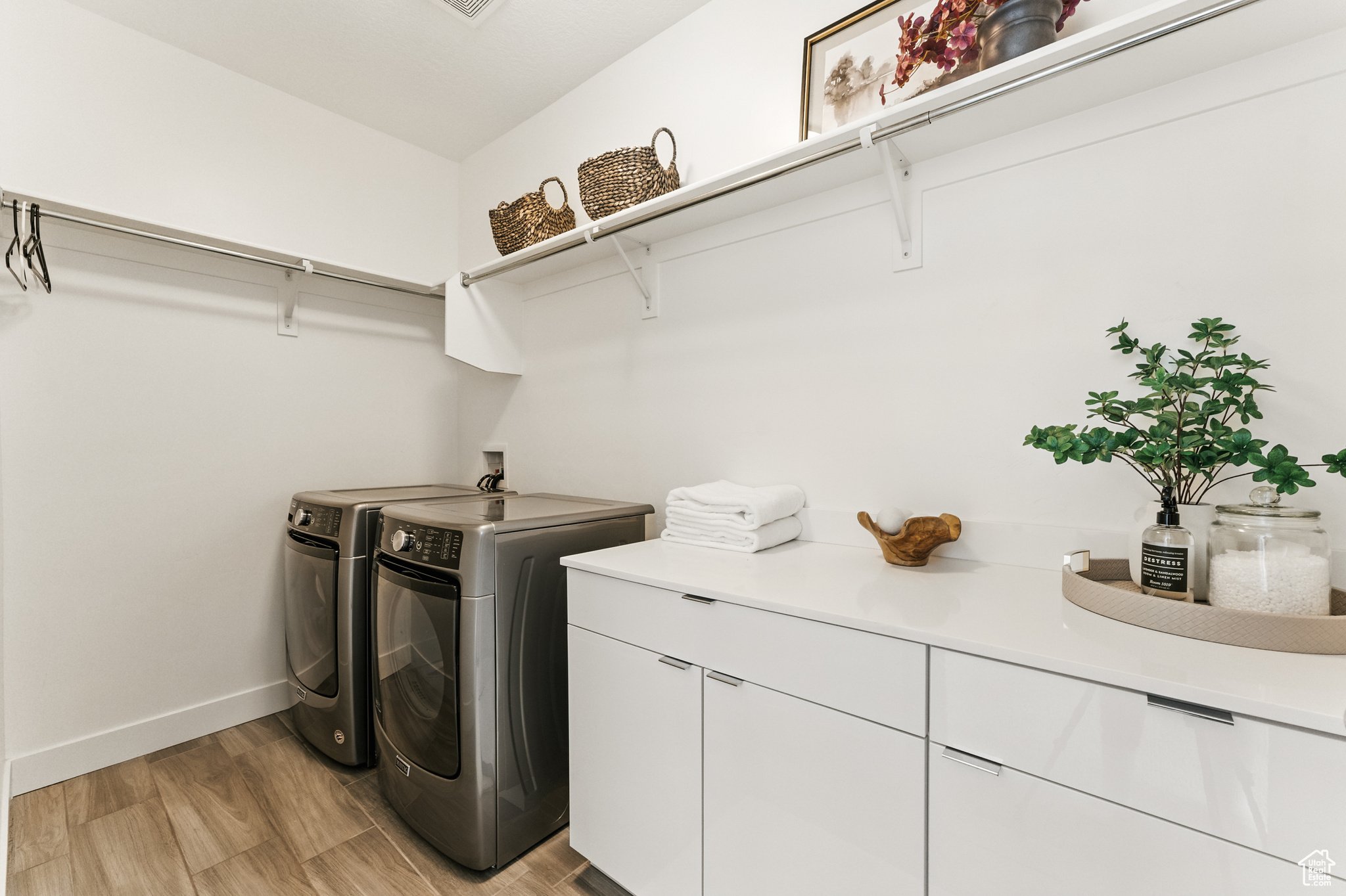 HOLLADAY VISTA - Residential