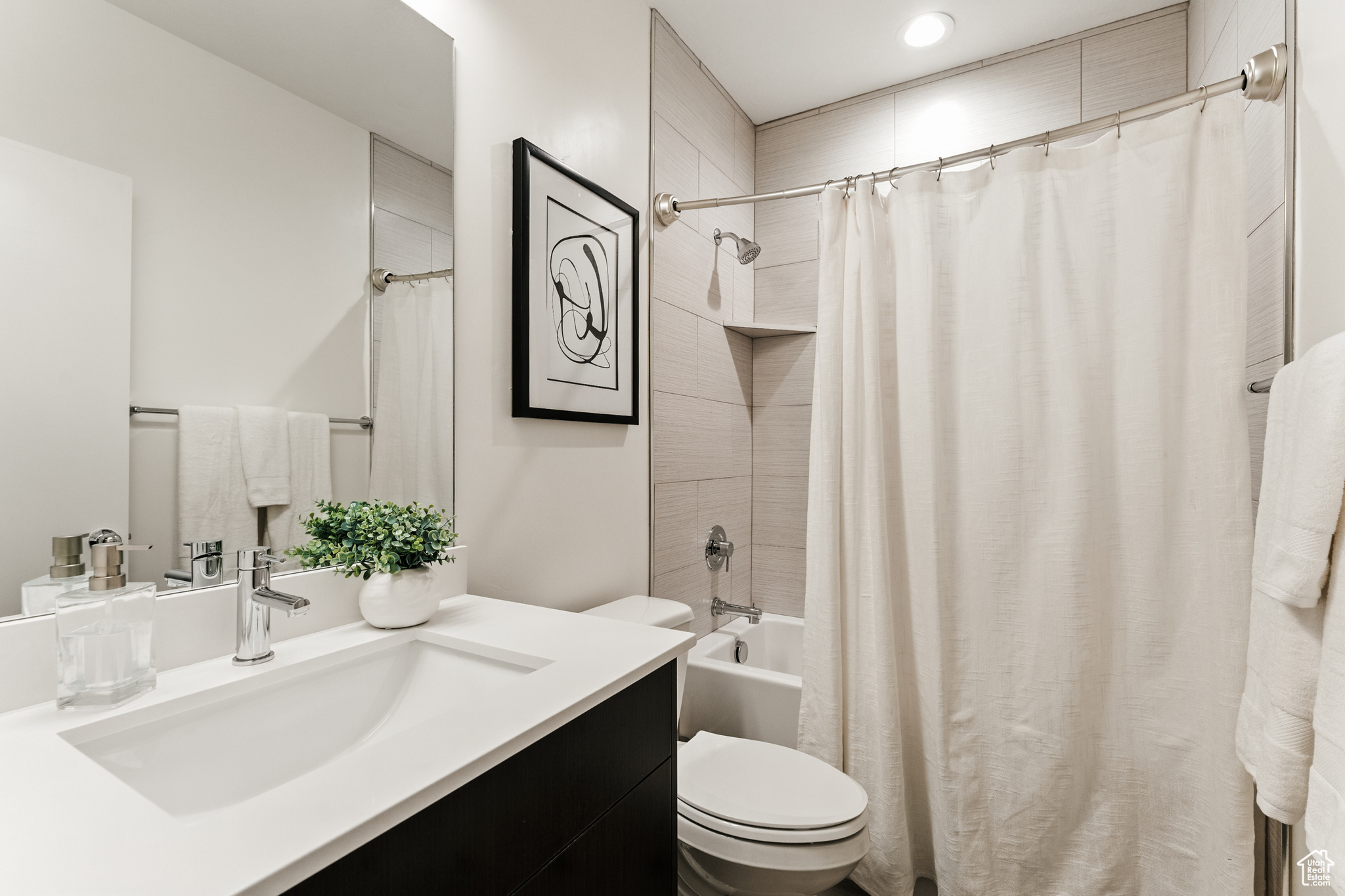 HOLLADAY VISTA - Residential