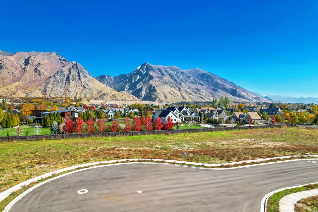 Photo of 11372 N INVERNESS CT #7, Highland, UT 84003 (MLS # 2124600)