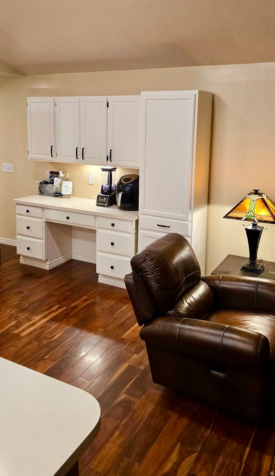 MOUNTAIN MEADOW - Residential