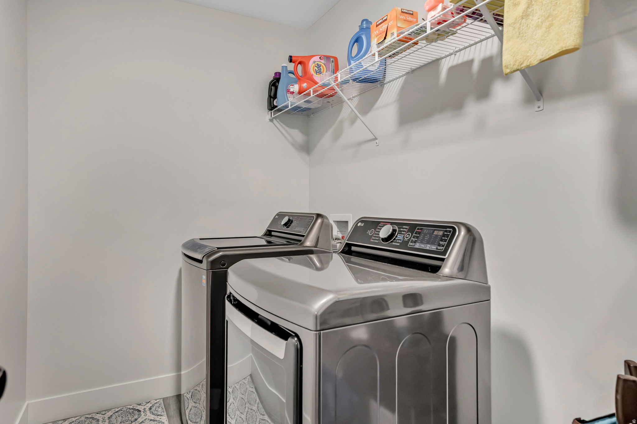 BRANDON PARK - Residential