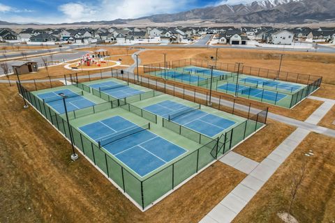 Tiny photo for 205 E CRANER PEAK DR, Eagle Mountain, UT 84005 (MLS # 2140598)