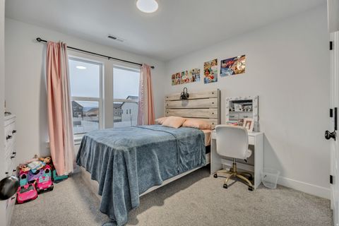 Tiny photo for 205 E CRANER PEAK DR, Eagle Mountain, UT 84005 (MLS # 2140598)