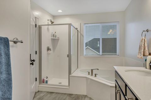 Tiny photo for 205 E CRANER PEAK DR, Eagle Mountain, UT 84005 (MLS # 2140598)